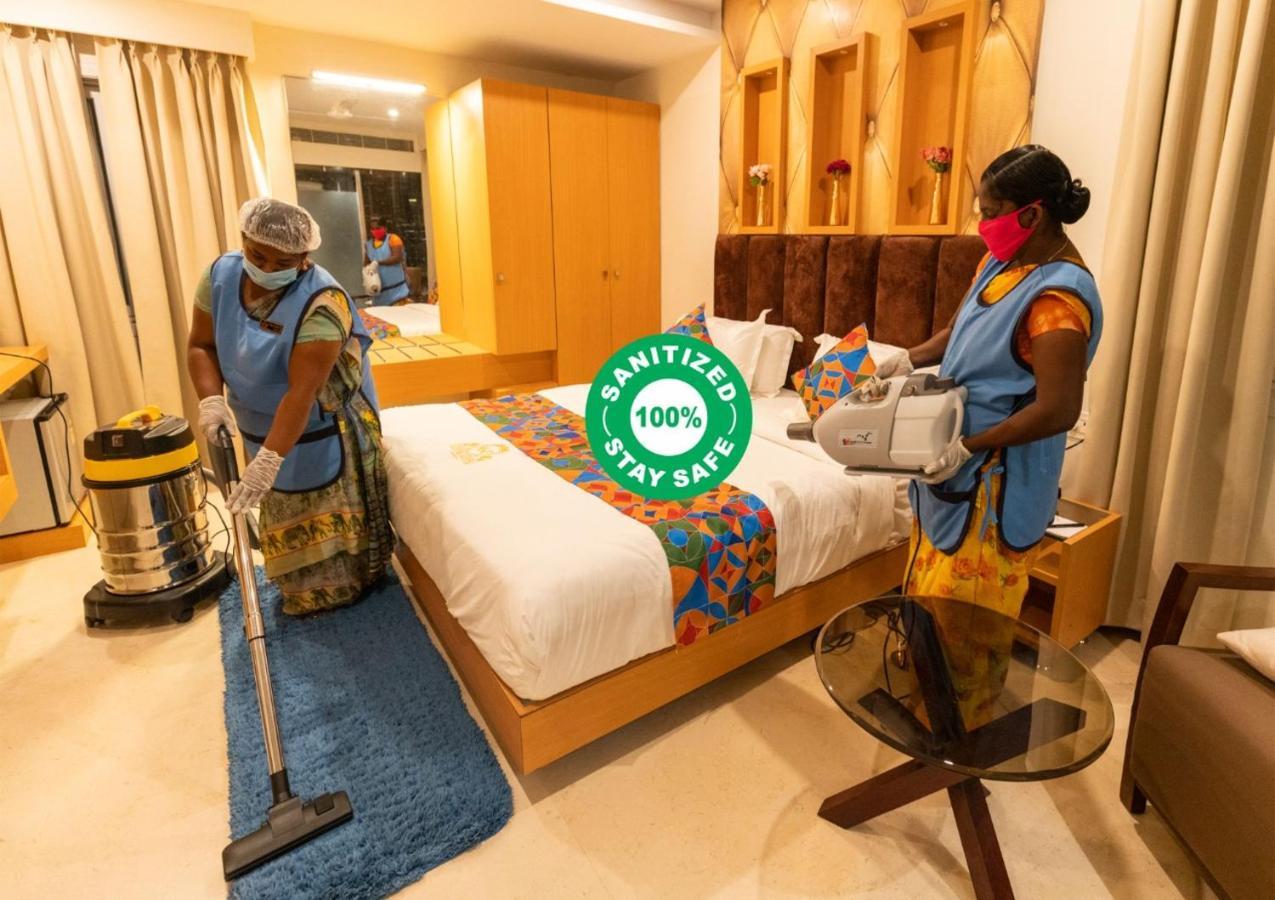 Kvr Capitol Suites Vijayawada Luaran gambar